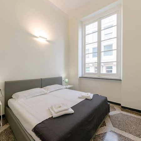Ferienwohnung Joivy Elegant Flat For 7, In The Heart Of Genua Exterior foto