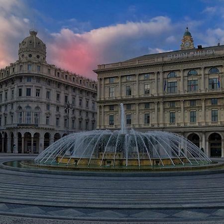 Ferienwohnung Joivy Elegant Flat For 7, In The Heart Of Genua Exterior foto