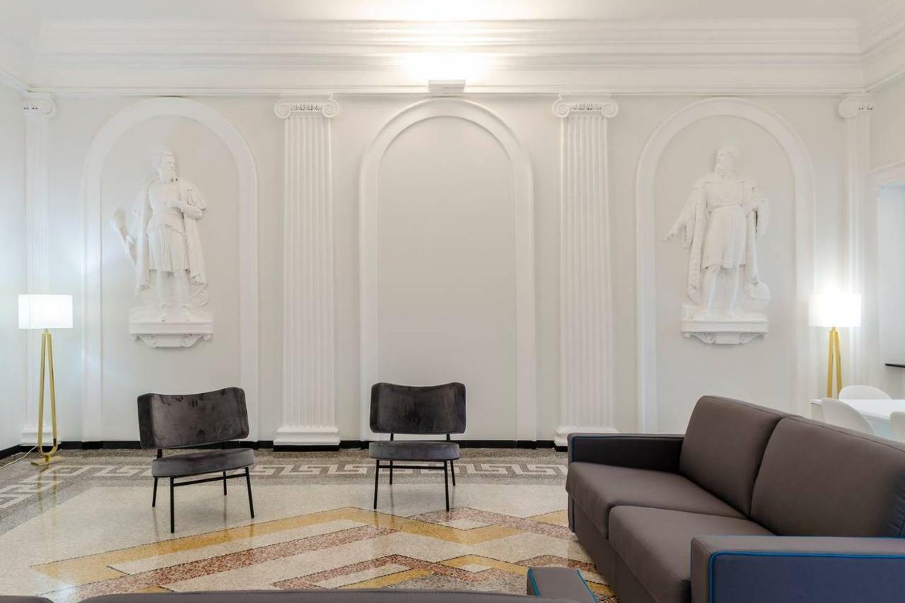 Ferienwohnung Joivy Elegant Flat For 7, In The Heart Of Genua Exterior foto