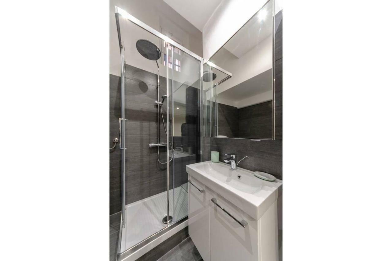 Ferienwohnung Joivy Elegant Flat For 7, In The Heart Of Genua Exterior foto