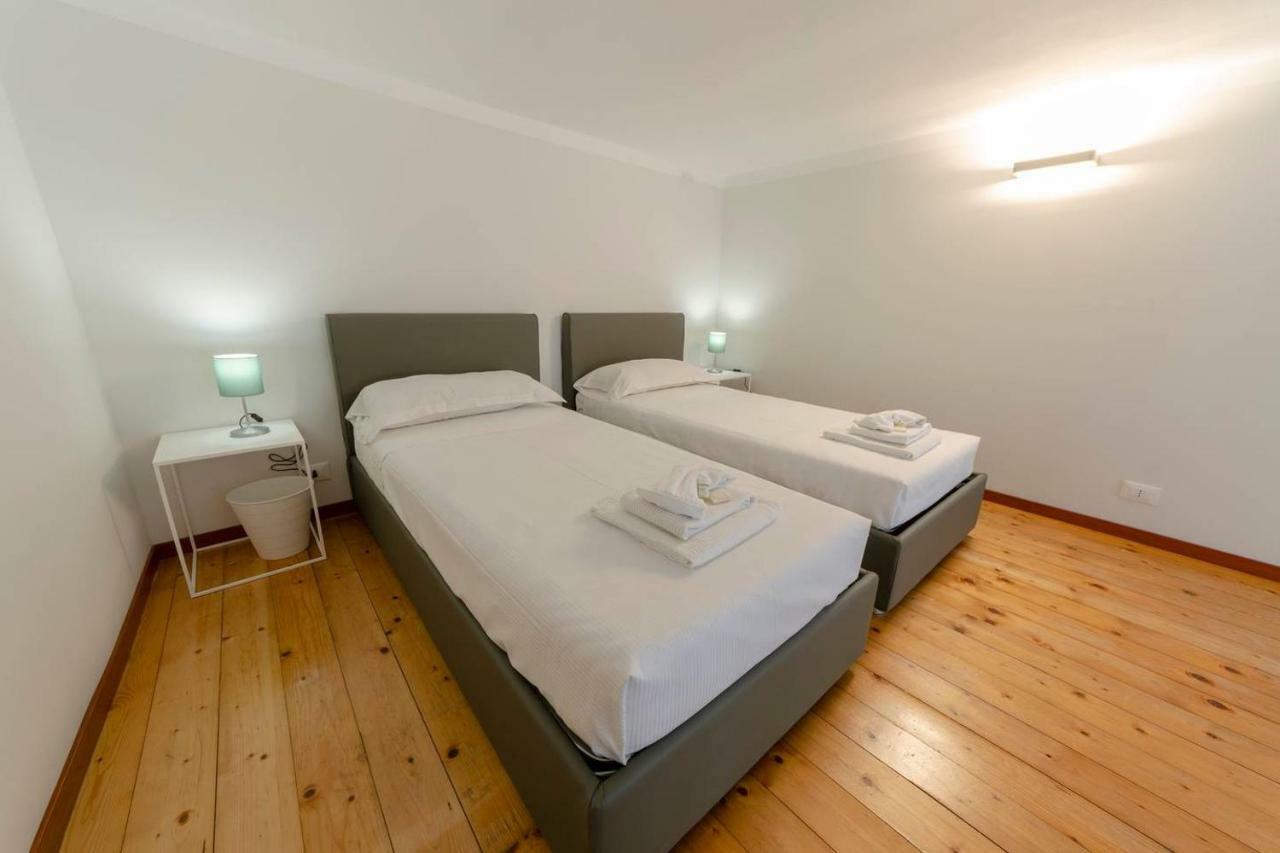 Ferienwohnung Joivy Elegant Flat For 7, In The Heart Of Genua Exterior foto